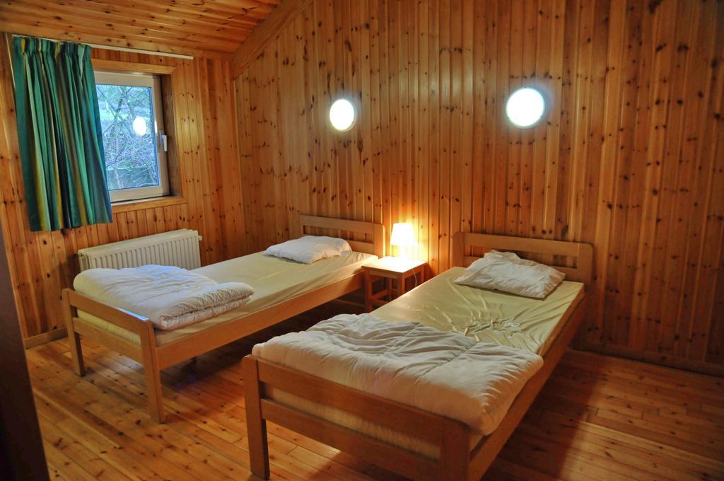 Les Doyards Hotel Vielsalm Ruang foto