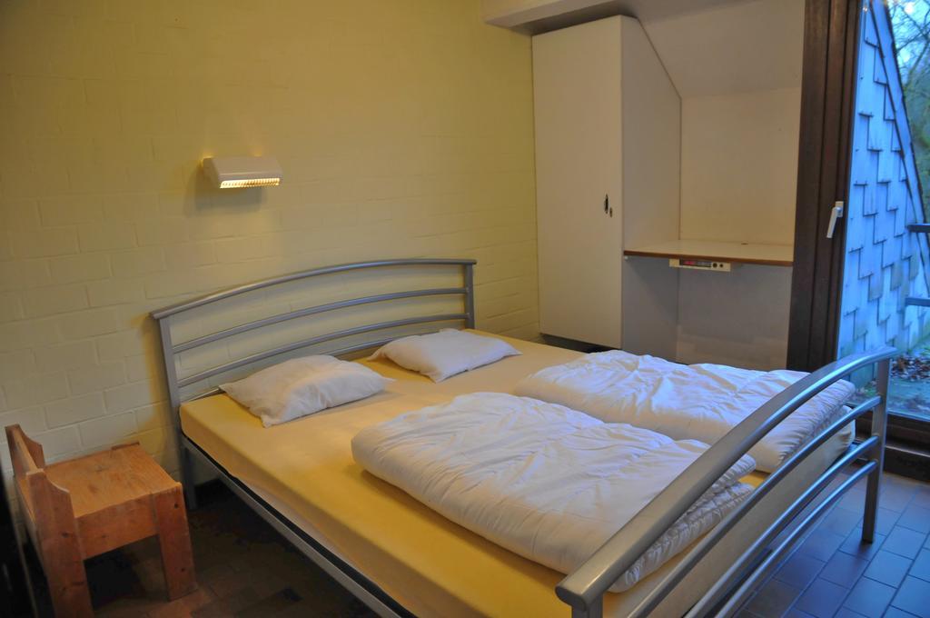 Les Doyards Hotel Vielsalm Ruang foto