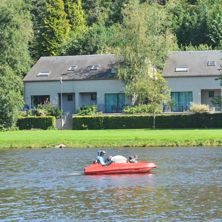 Les Doyards Hotel Vielsalm Ruang foto